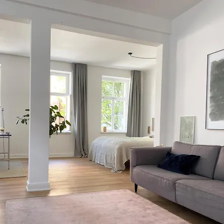 Zehuus Beletage Apartment Cologne